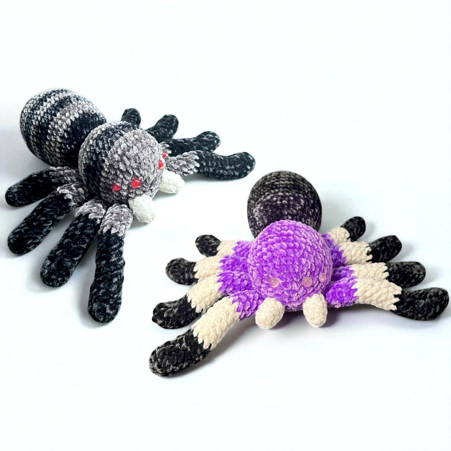 Realistic Spider Amigurumi with Web Crochet Pattern - Halloween & Fall Decoration