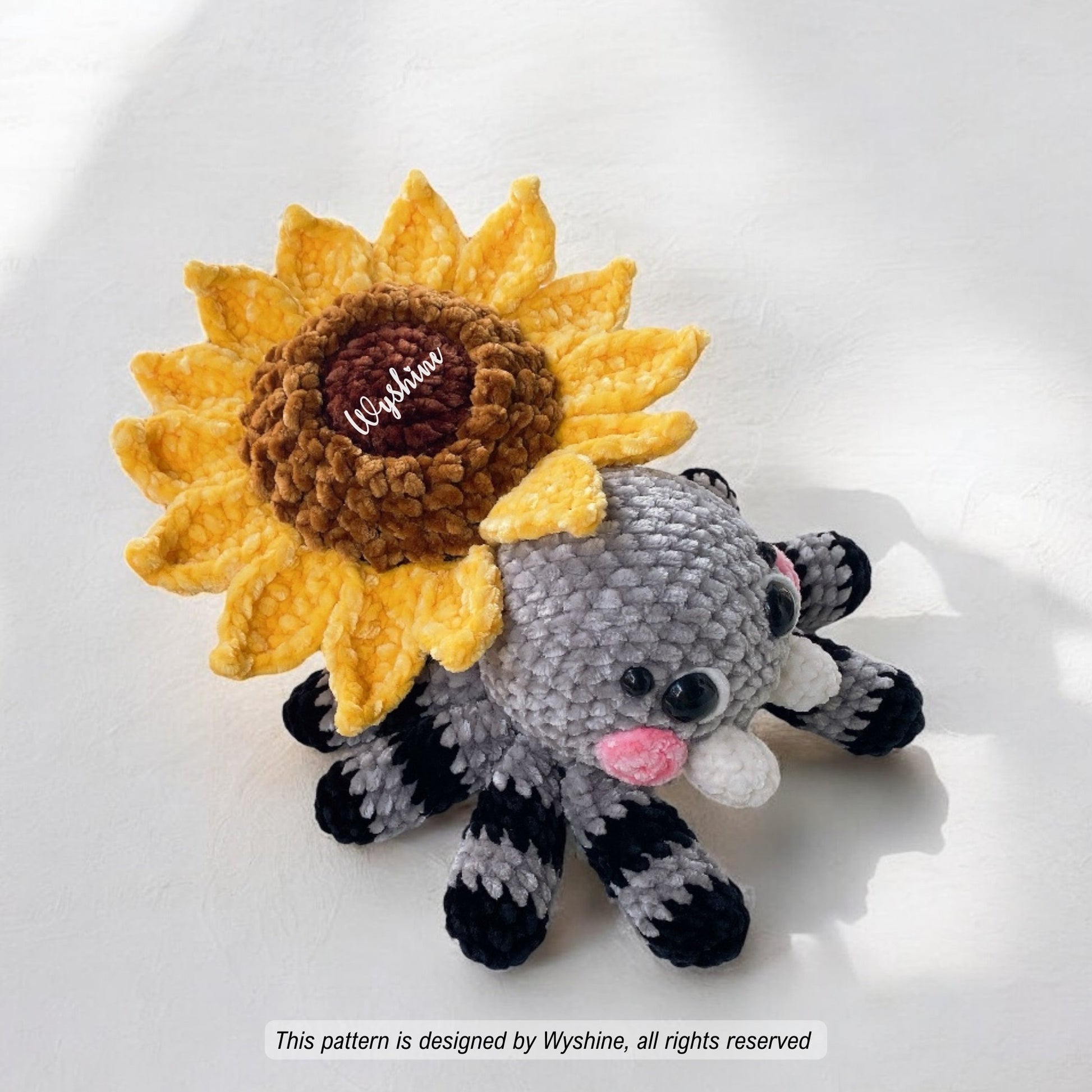 Sunflower Spider Crochet Pattern: Halloween Amigurumi Plushie - Fall Decoration Wyshine Crochet