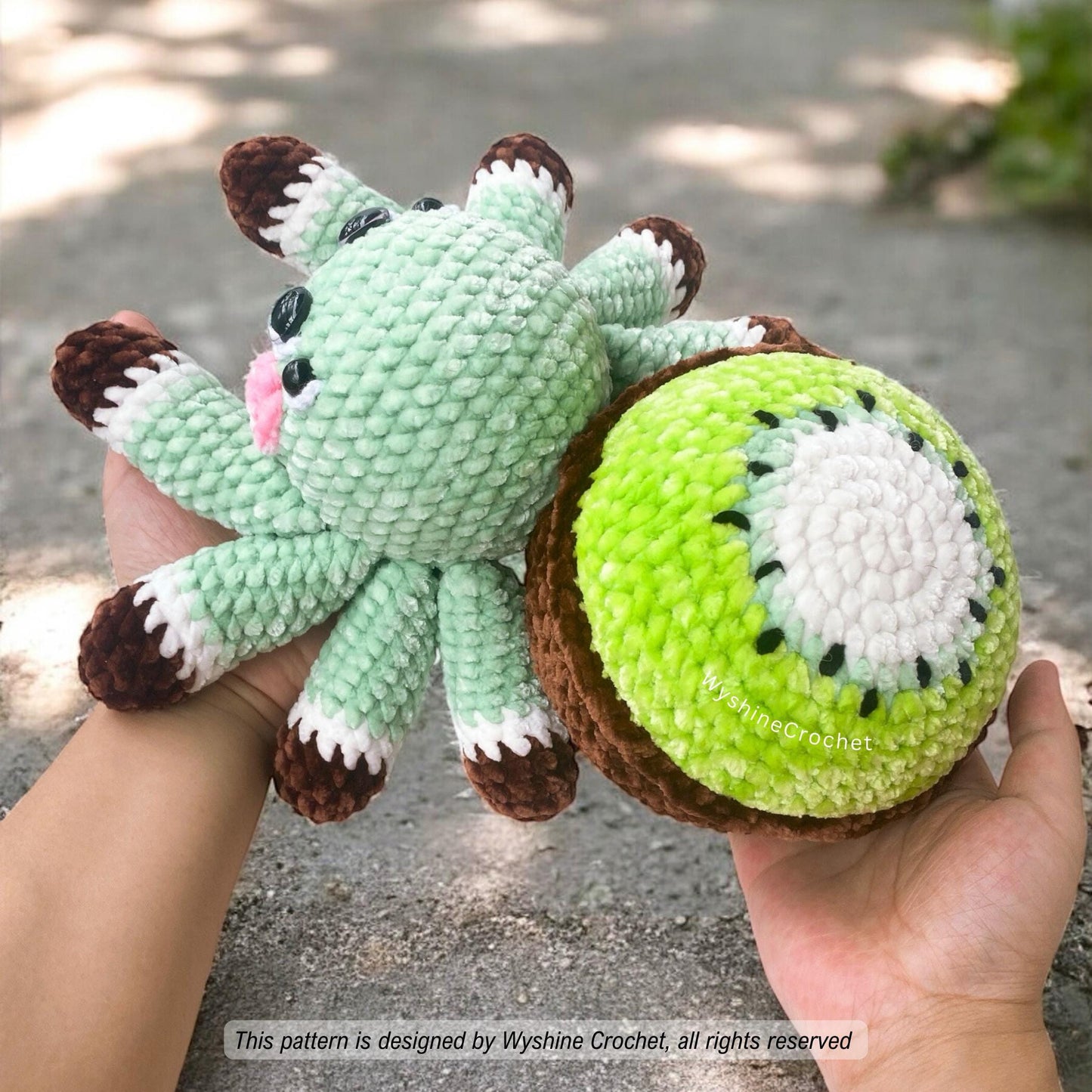 Kiwi Fruit spider Crochet Pattern: Spooky Cute Halloween Fall Decoration Plushie Amigurumi