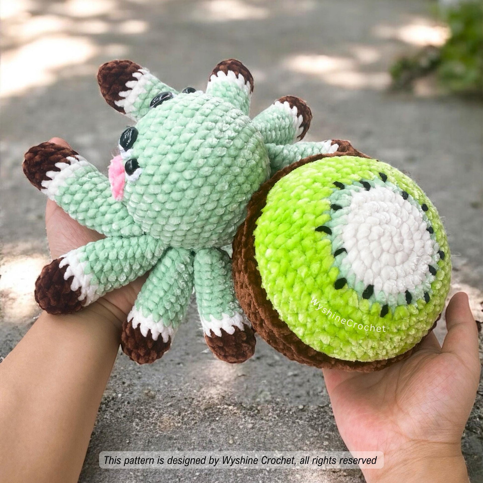 Kiwi Fruit spider Crochet Pattern: Spooky Cute Halloween Fall Decoration Plushie Amigurumi