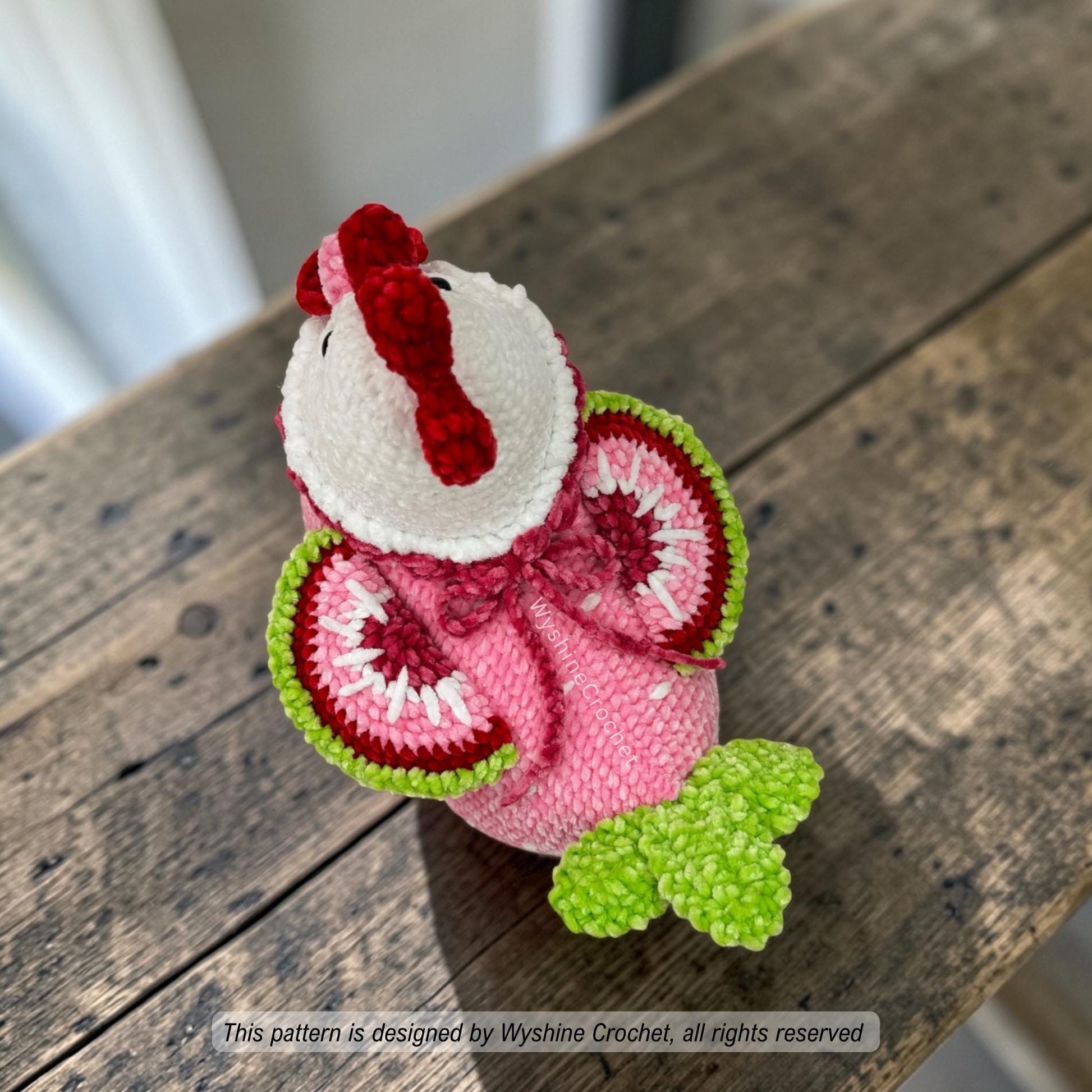 Strawberry Hen Crochet Pattern - Crochet Pattern