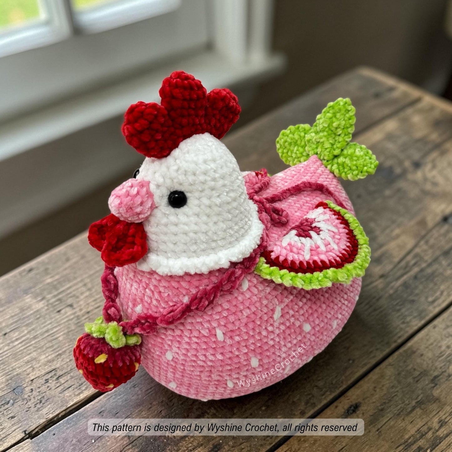 Strawberry Hen Crochet Pattern - Crochet Pattern