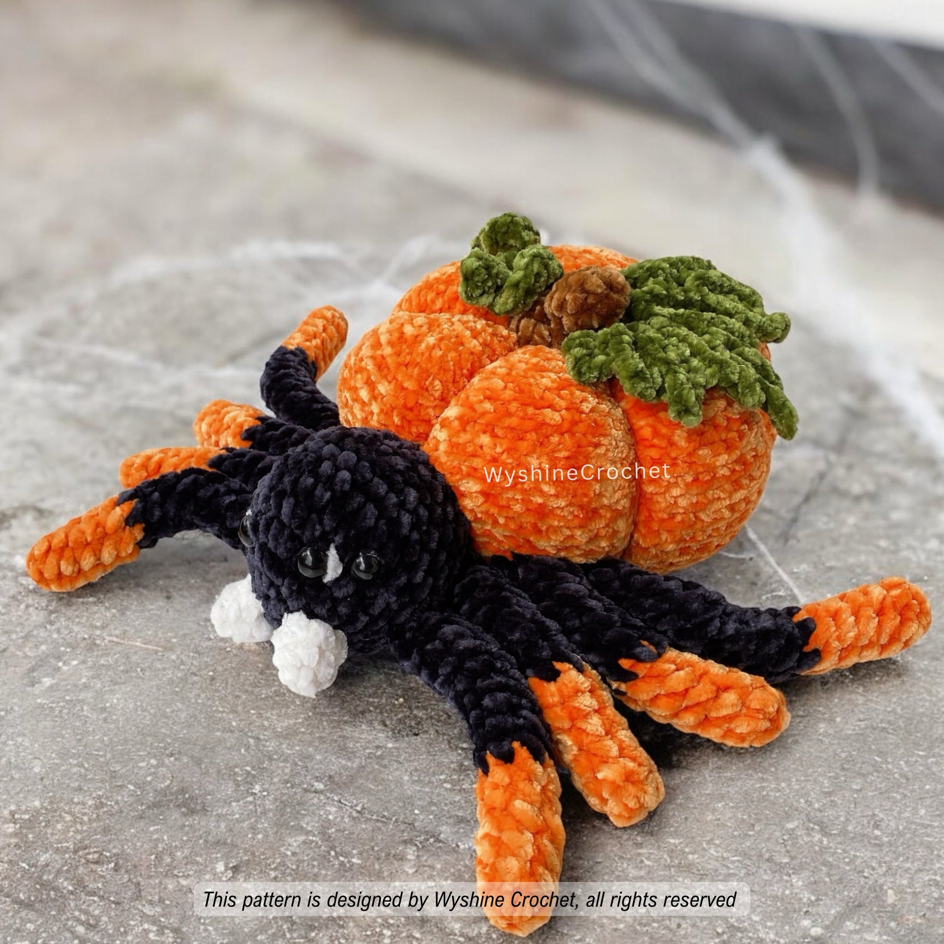 Pumpkin Spider Crochet Pattern - Cute Spooky Halloween Autumn Decoration Amigurumi Plushie