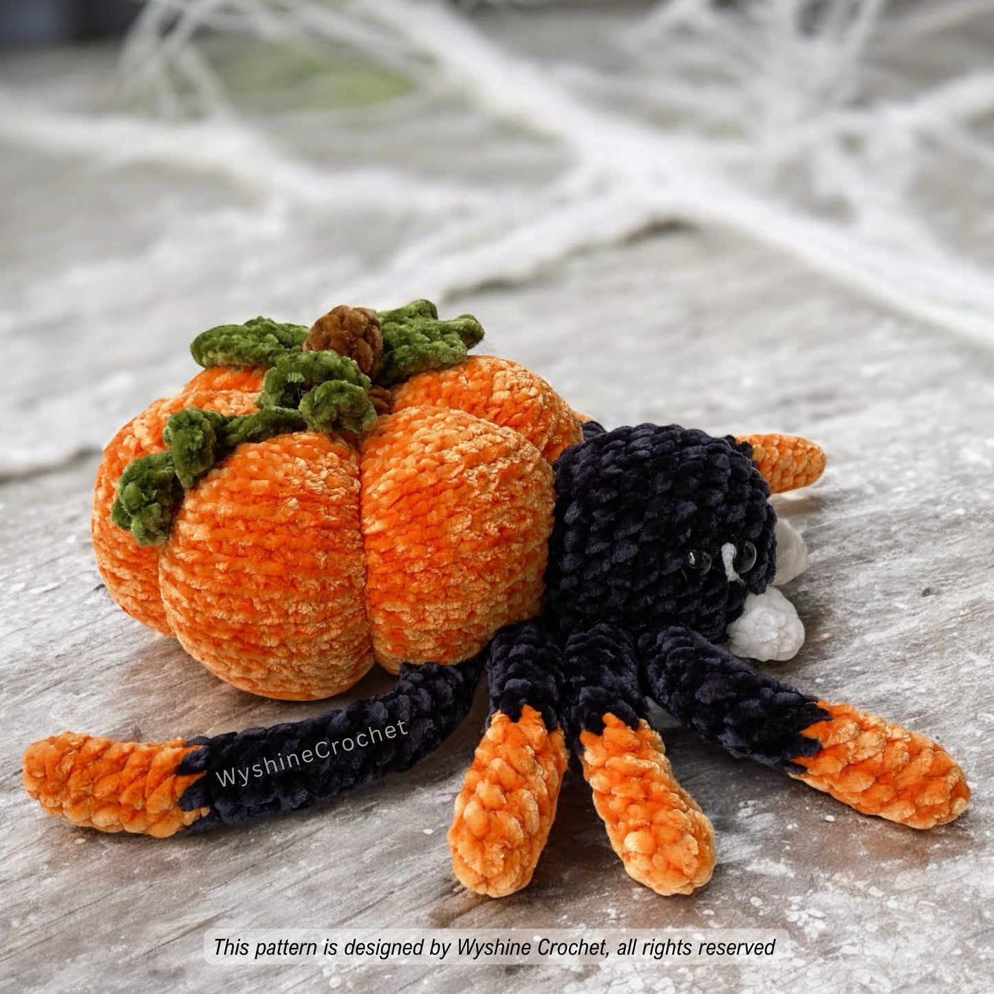 Pumpkin Spider Crochet Pattern - Cute Spooky Halloween Autumn Decoration Amigurumi Plushie